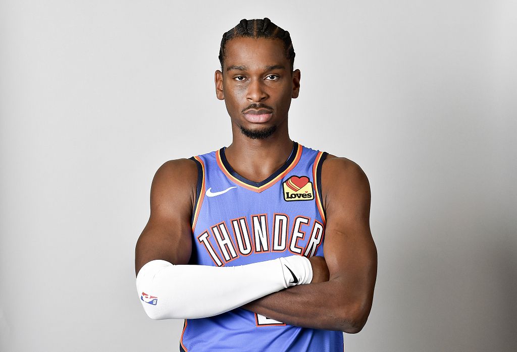 ประสิทธิภาพที่มั่นคง! อเล็กซานเดอร์ทำ 7 จาก 12 ครึ่งในครึ่งแรกและมีส่วนร่วม 18 แต้มและ 6 แอสซิสต์