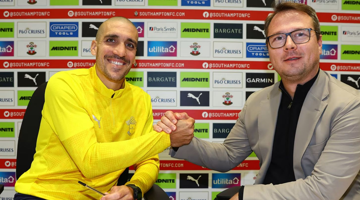 Official: โรเมว กองกลางชาวสเปน กลับมาสู่เซาธ์แฮมป์ตันแบบไม่ต้องขอวีซ่า และเซ็นสัญญาจนจบฤดูกาล