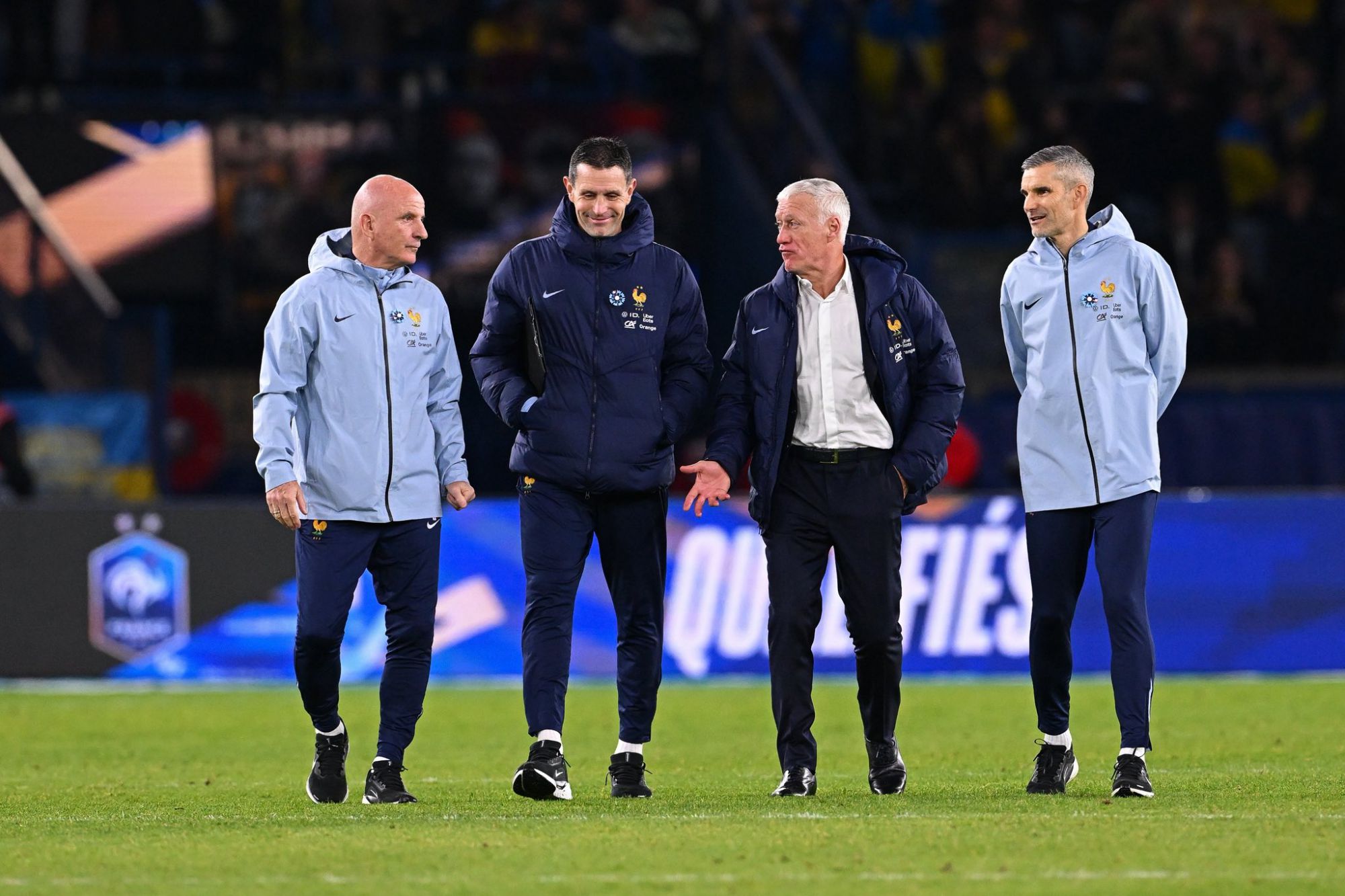 เลอกิ๊ป: โดยพื้นฐานแล้วทีมชาติฝรั่งเศสได้ตัดสินใจจัดตั้งค่ายหลักสำหรับฟุตบอลโลกในสหรัฐอเมริกา