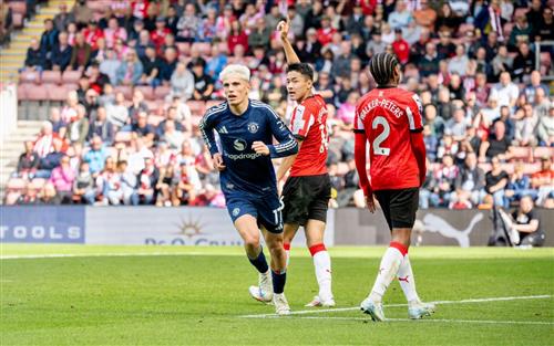 เซาแธมป์ตัน vs แมนเชสเตอร์ ยูไนเต็ด