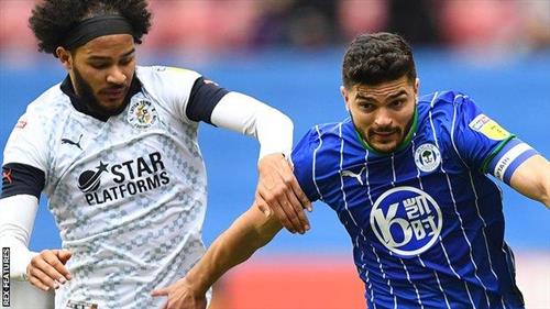 ลูตัน ทาวน์ vs วีแกน แอธเลติก