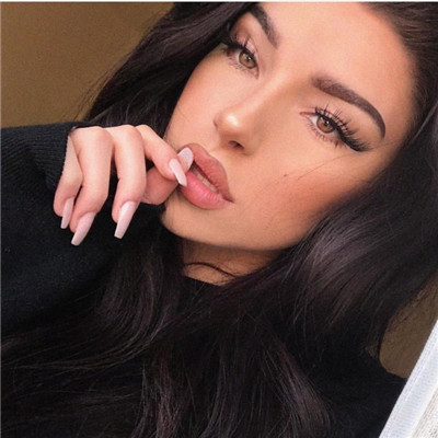 6686体育首席作者Elodie